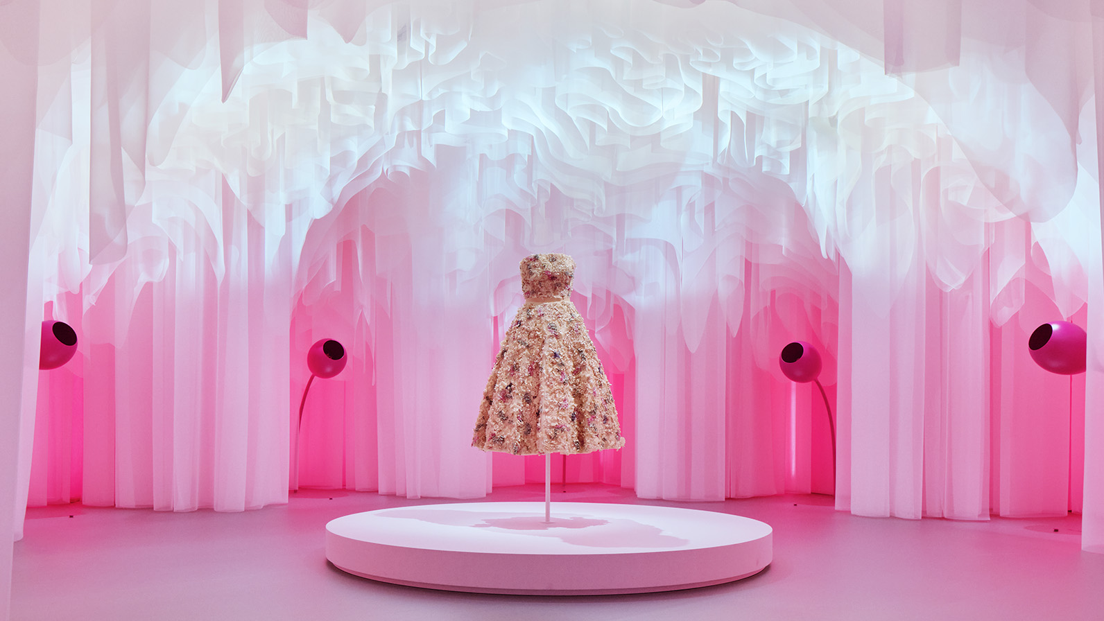 The World of Miss Dior “Miss Dior Exhibition: Story of a