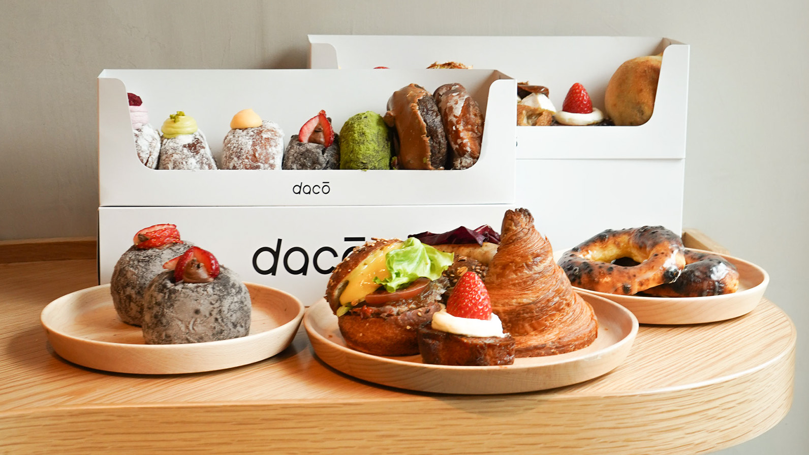 dacō？神楽坂」オープン。「I'm donut ？」でおなじみの生ドーナツの